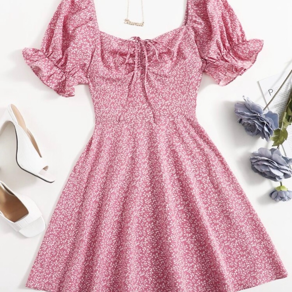 Floral Puff-Sleeve Fit & Flare Dress in Dusty Rose